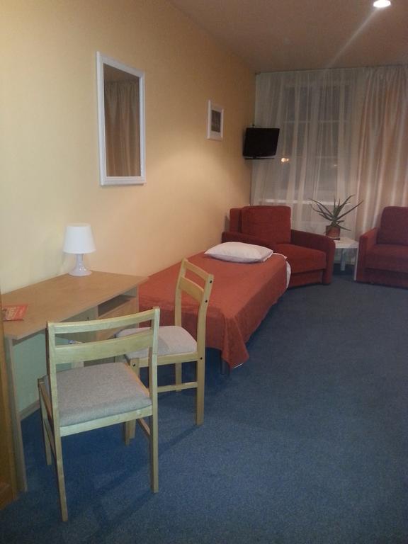 Hotel Kandava カンダバ エクステリア 写真